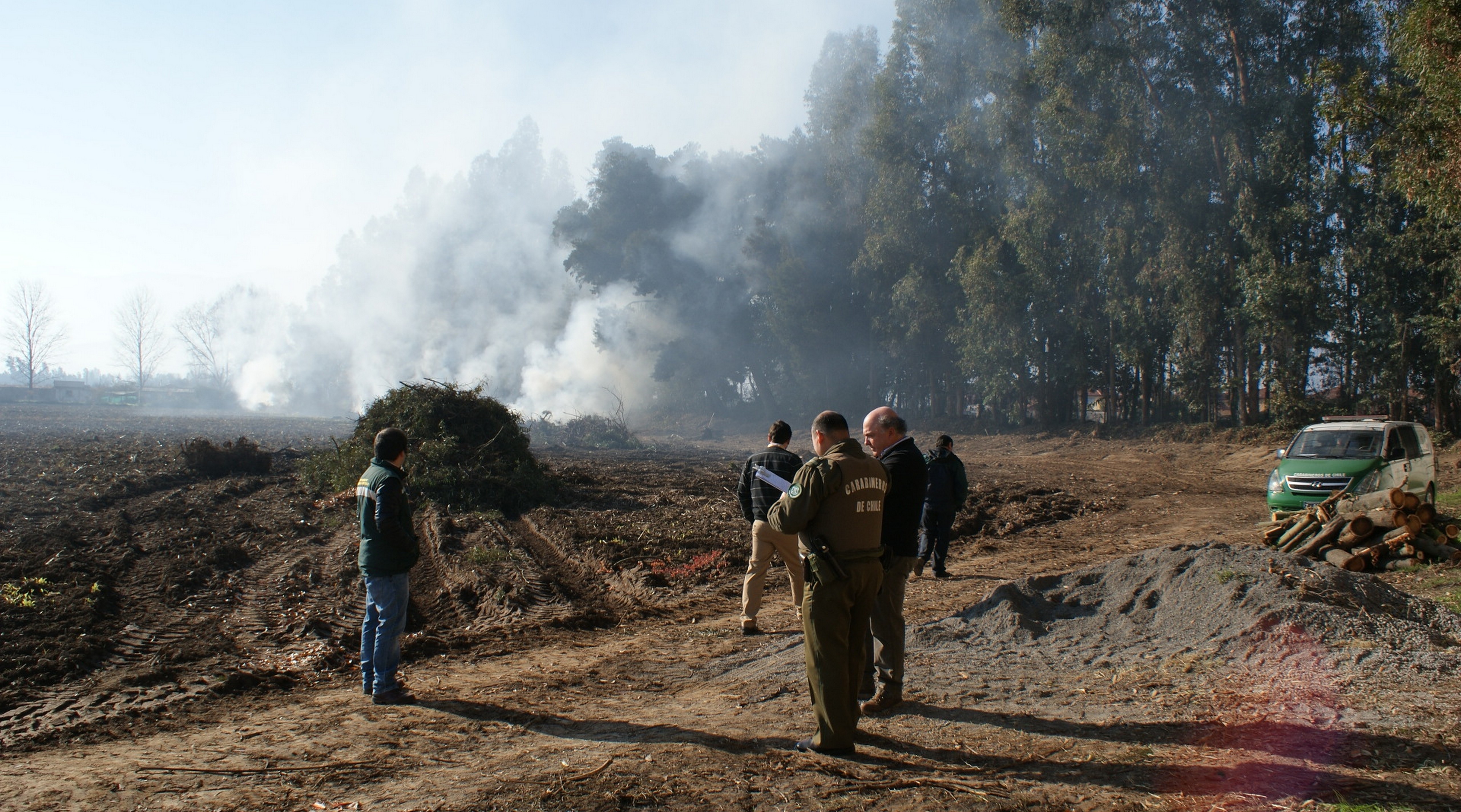 Detienen a trabajador que realizaba quema ilegal en Machalí