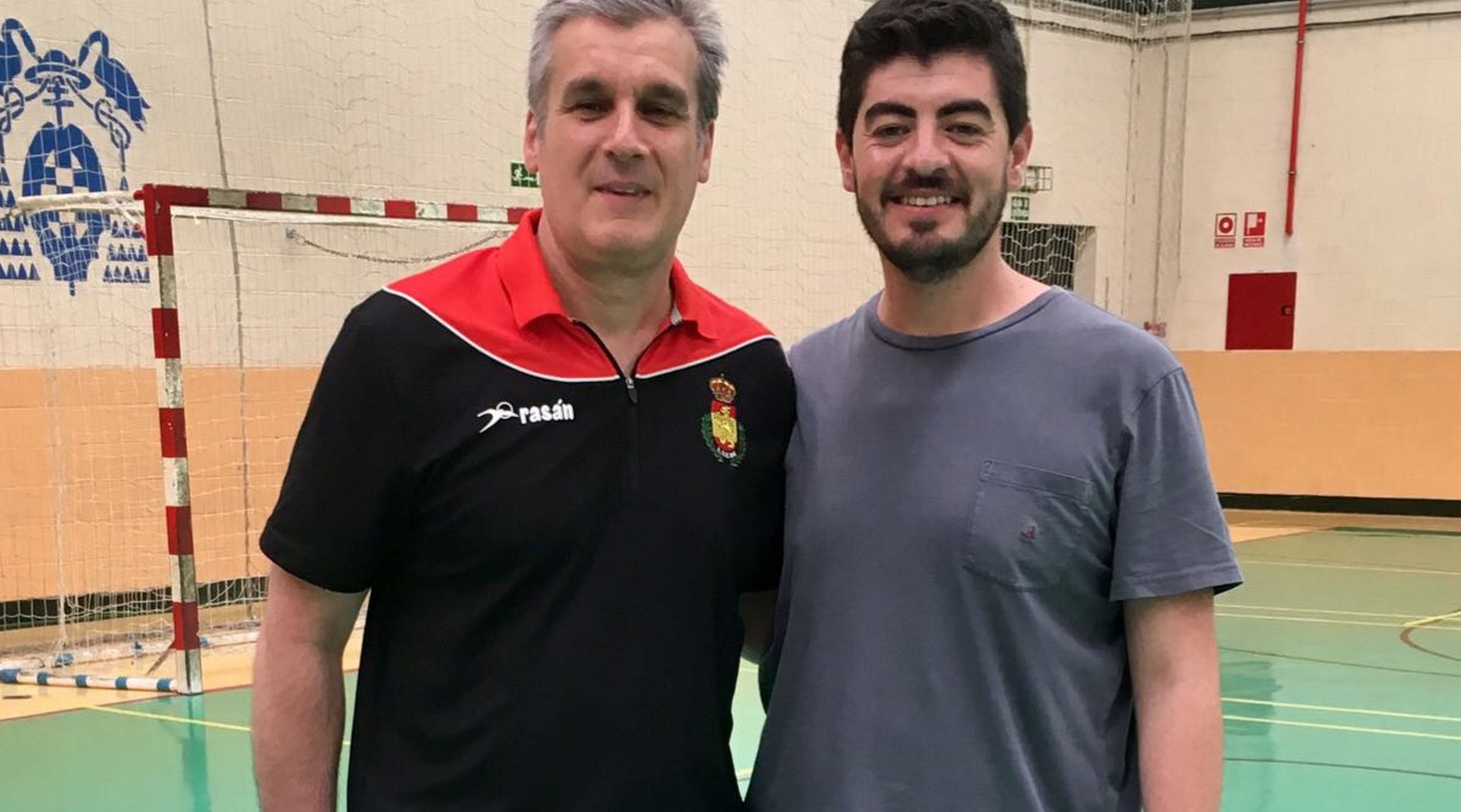 Técnico de taller de Balonmano Machalí se capacita en España