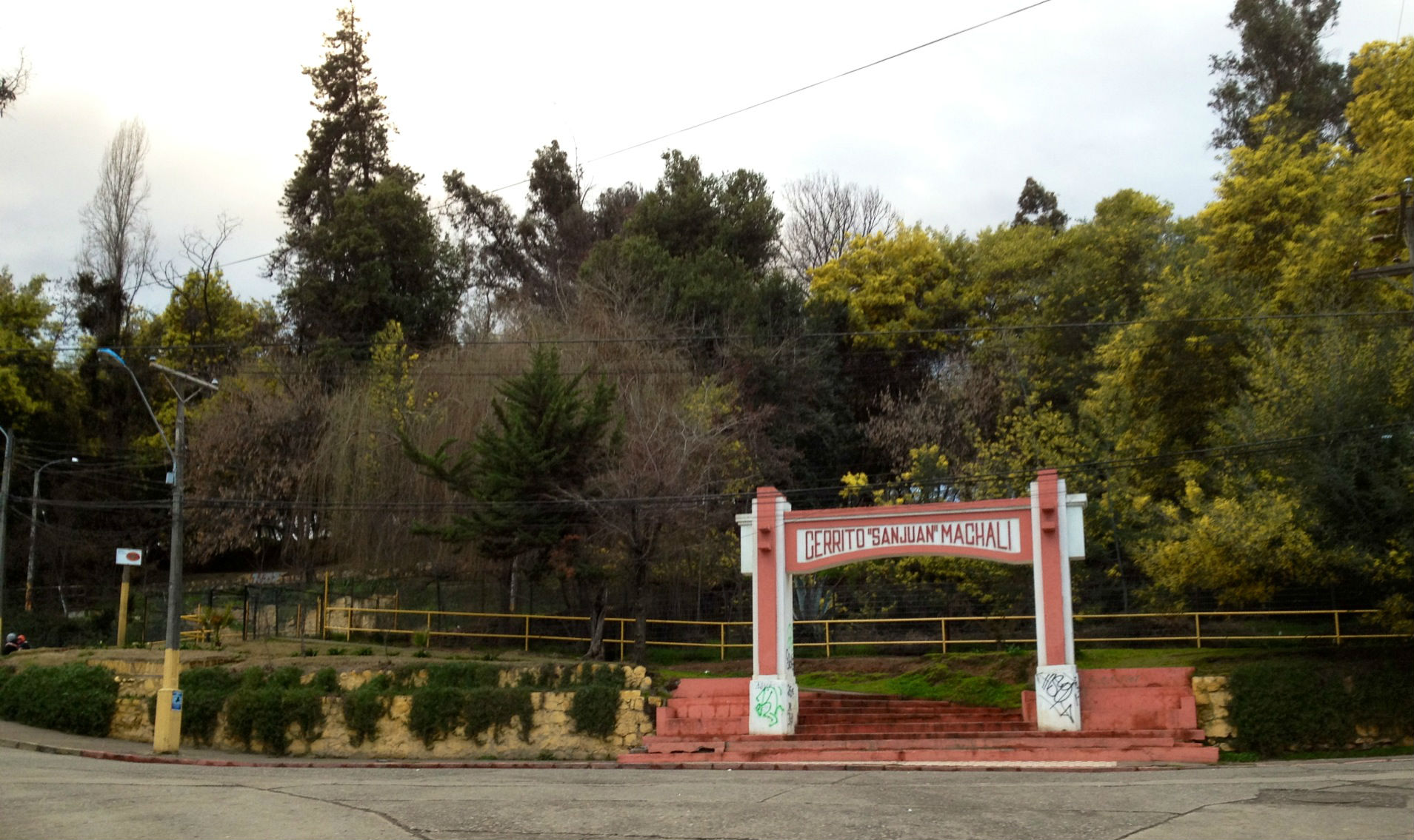 Hermanos dicen ser dueños del Cerro San Juan y de 20 mil hectáreas de Machalí