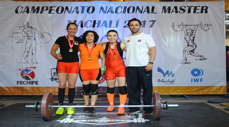 Machalinos obtuvieron podio en “Campeonato Nacional Master de Levantamiento de Pesas 2017”