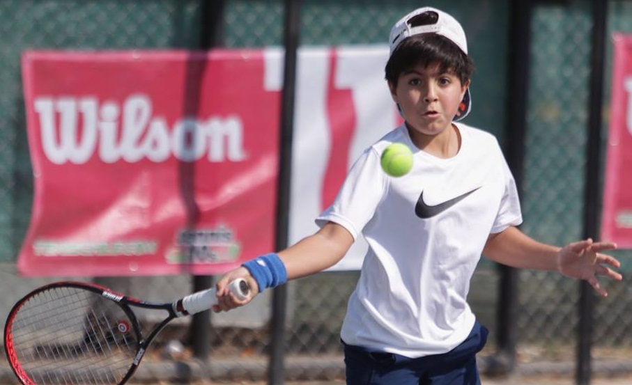 Machalino nuevamente es top ten del tenis chileno