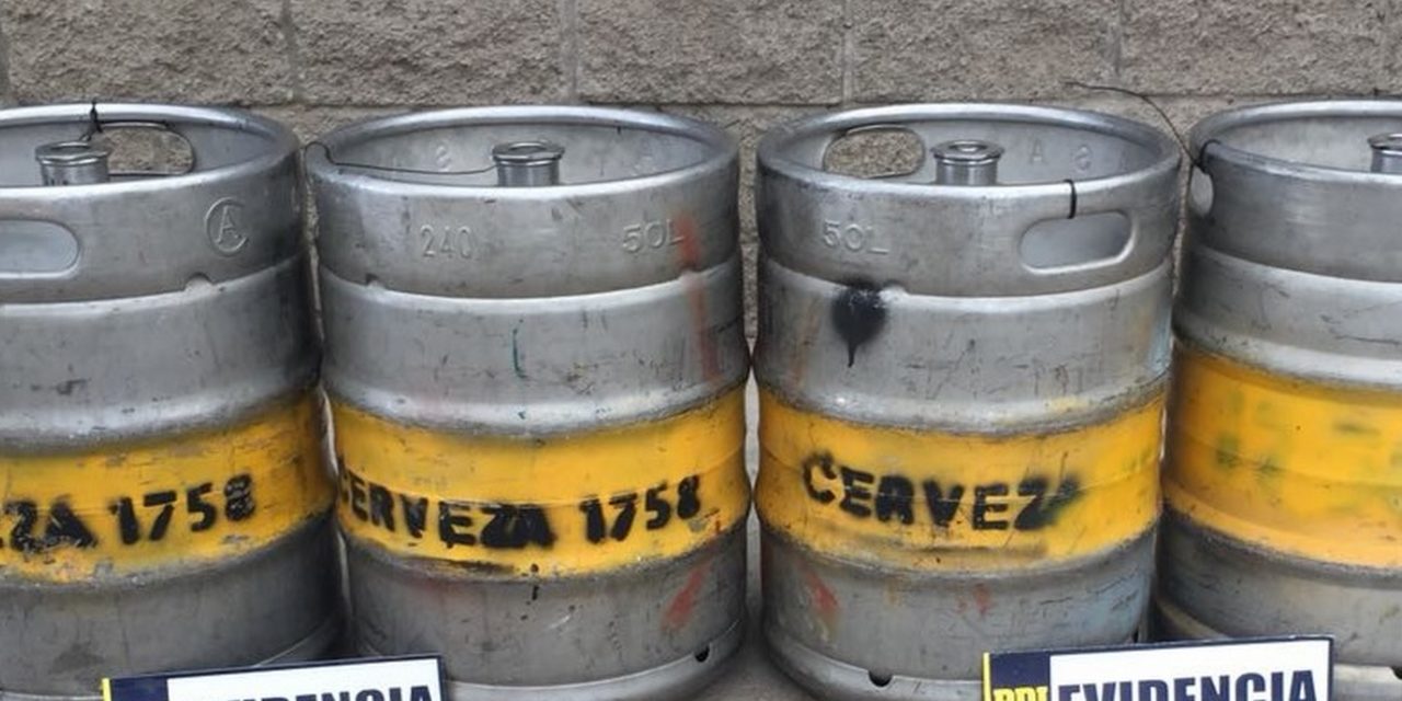 Sujetos intentaban vender barriles de cerveza robados en Machalí