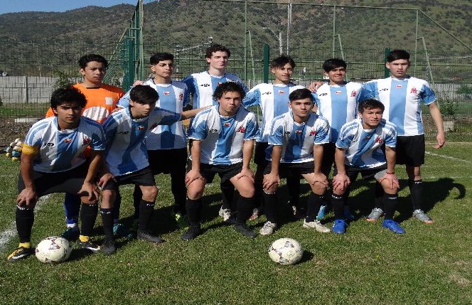 Machalinos siguen punteros e invictos en torneo juvenil