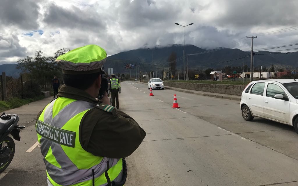 Carabineros realizan controles ante nueva ley de reducción de velocidad urbana