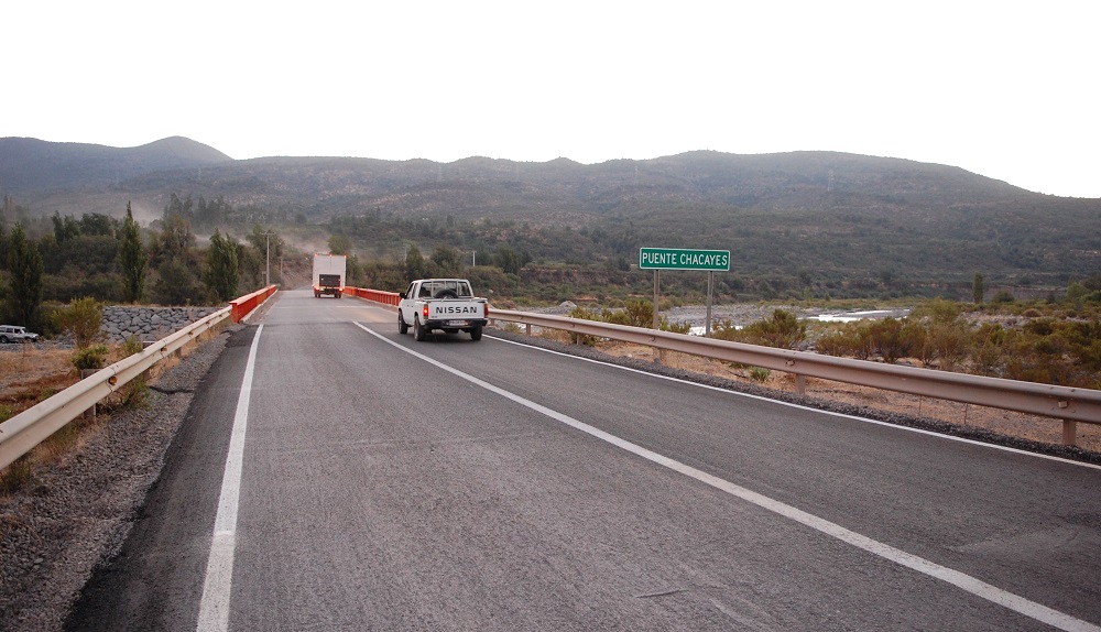 Inauguran pavimentación de camino que une Coya y Chacayes