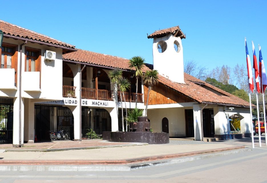 Oficinas municipales de Machali atenderán tres días a la semana en Cuarentena