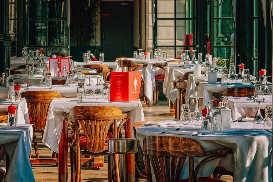 Cursan dos sumarios sanitarios a restaurantes que estaban funcionando en O´Higgins