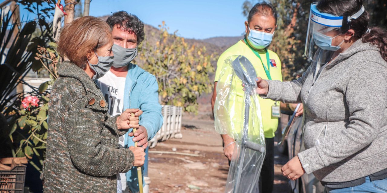 Pacientes de Machalí del Hospital Regional reciben elementos ortopédicos en sus domicilios