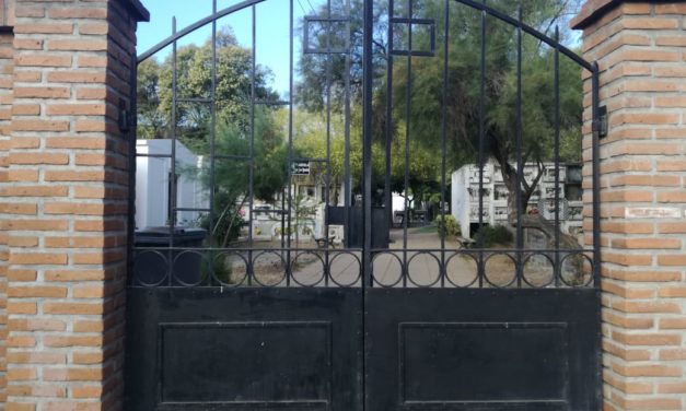 Cierran Cementerio de Machali