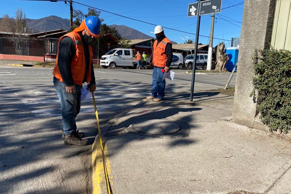 Comienzan trabajos para instalación de semáforo en Arturo Prat con Miranda en Machalí