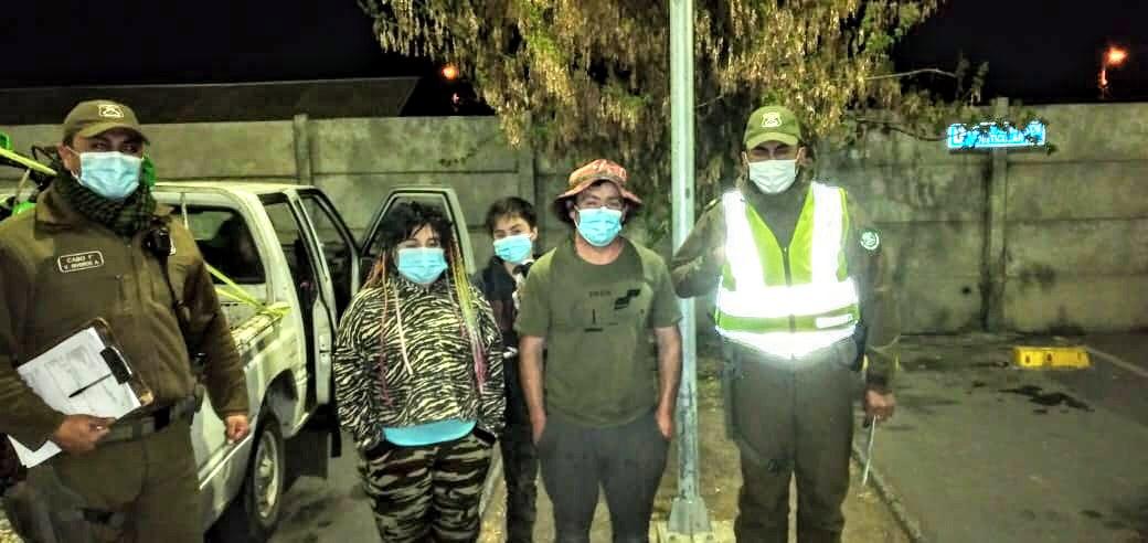 Carabineros rescataron a familia extraviada en la precordillera de Machali