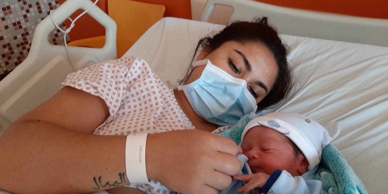 Agustín fue el primer bebé del año 2021 en el Hospital Regional