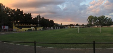 Renovación Estadio Guillermo Chacón: Ministerio del Deporte traspasa recursos para financiar diseño