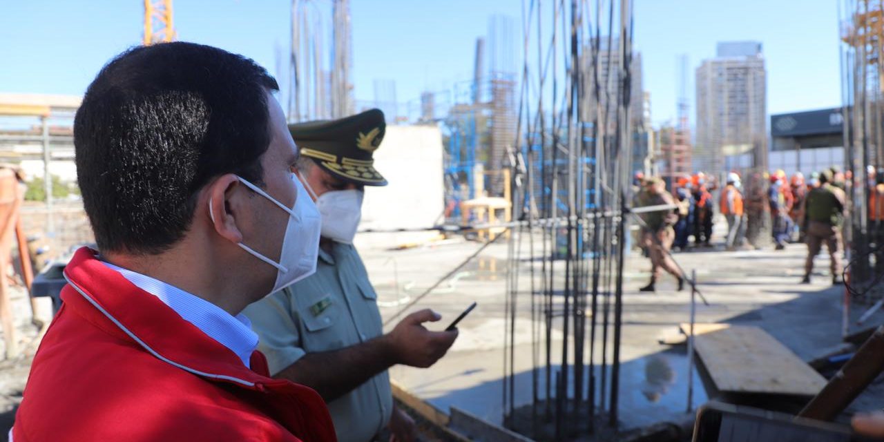 Detectan a empresas constructoras en obras en Rancagua y se abren sumarios sanitarios