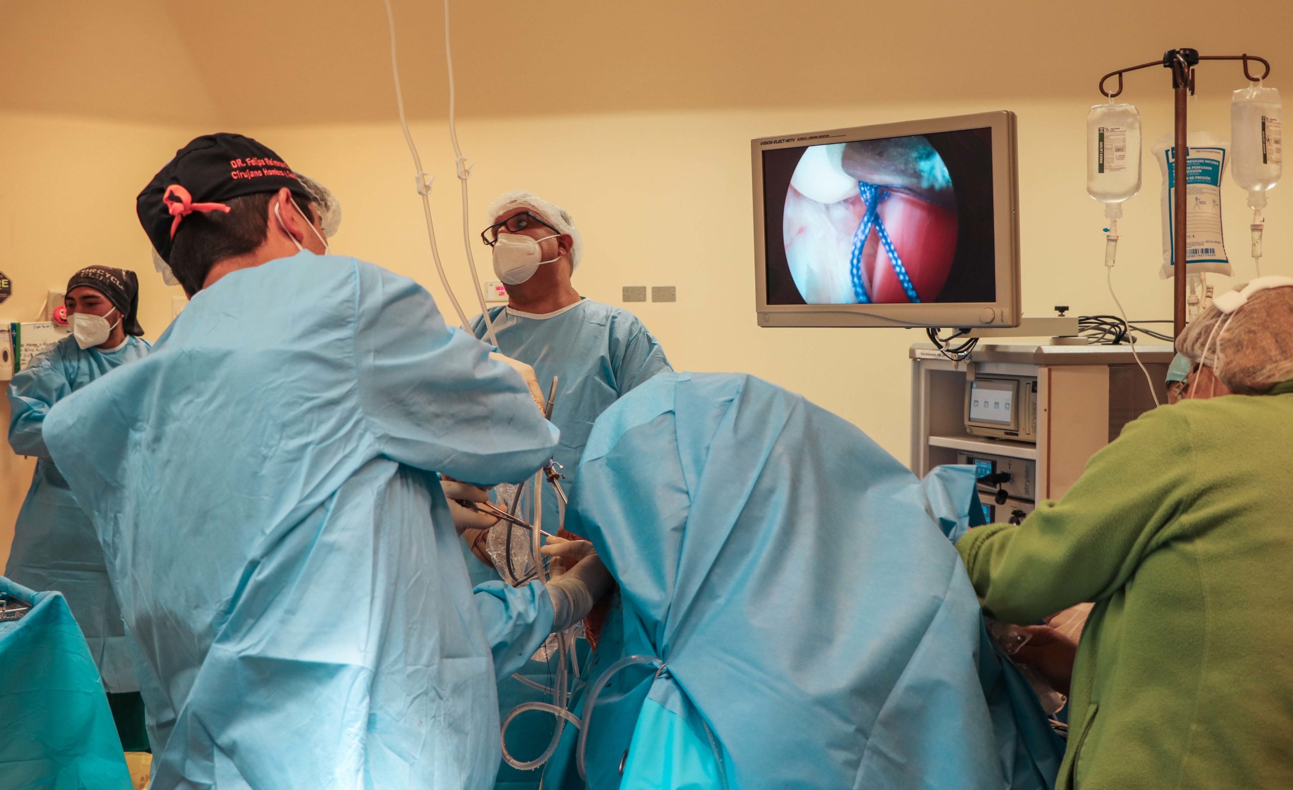 Hospital Regional realizó su primera cirugía de transferencia muscular de trapecio inferior