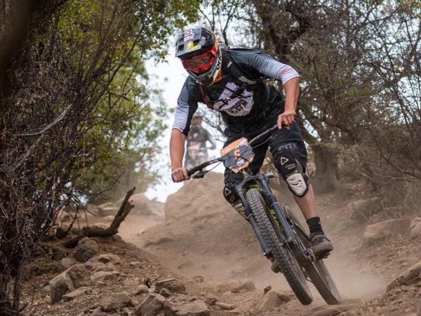 Ciclista machalino representará a Chile y la región en Mundial de Enduro en Europa