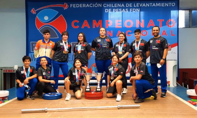 Lluvia de medallas para la halterofilia regional en campeonato nacional