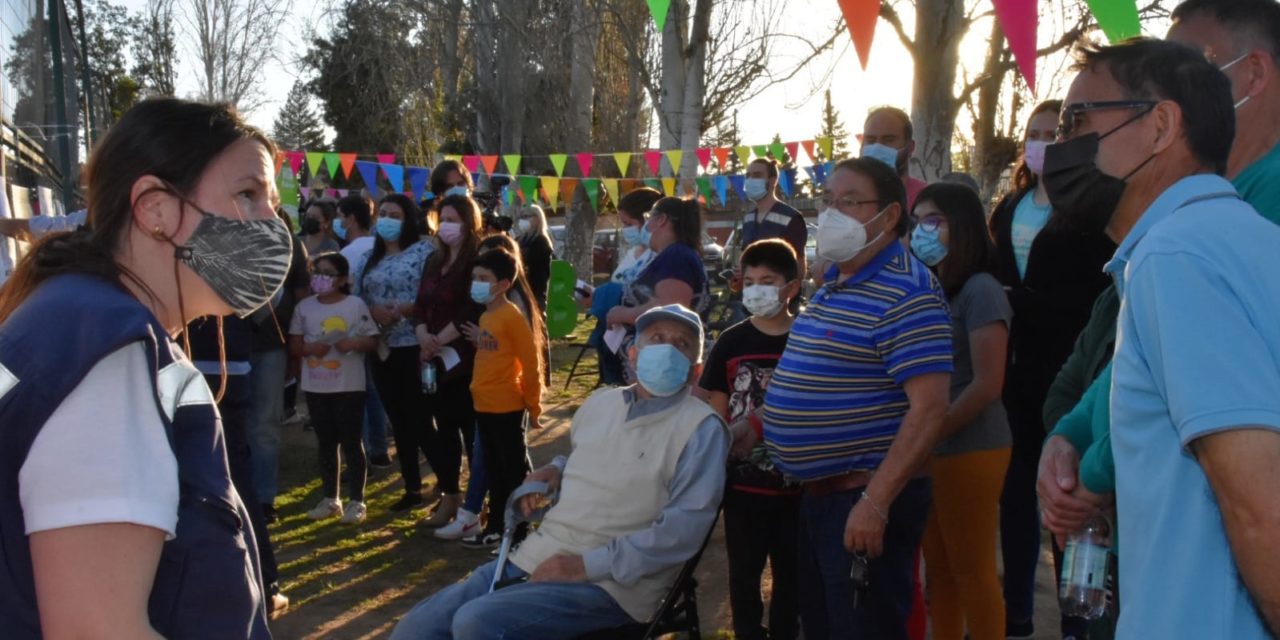 Familias de Santa Teresa conocen cartera de proyectos que se ejecutarán