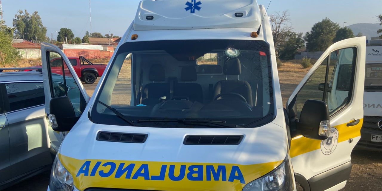 Ambulancia recibió una pedrada en Machalí