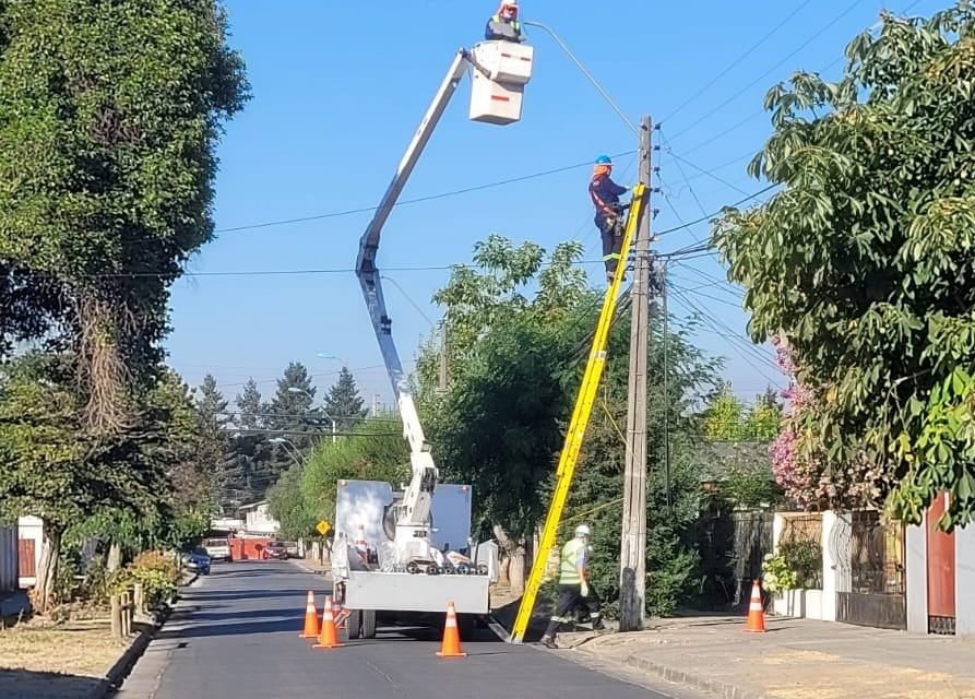 Barrio Santa Teresa de Machalí contará con nueva red de Iluminación