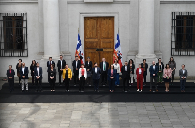 Gabriel Boric realizó su primer cambio de gabinete