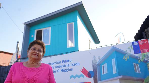 Entregan la primera vivienda industrializada parte del Plan de Emergencia Habitacional en Rancagua