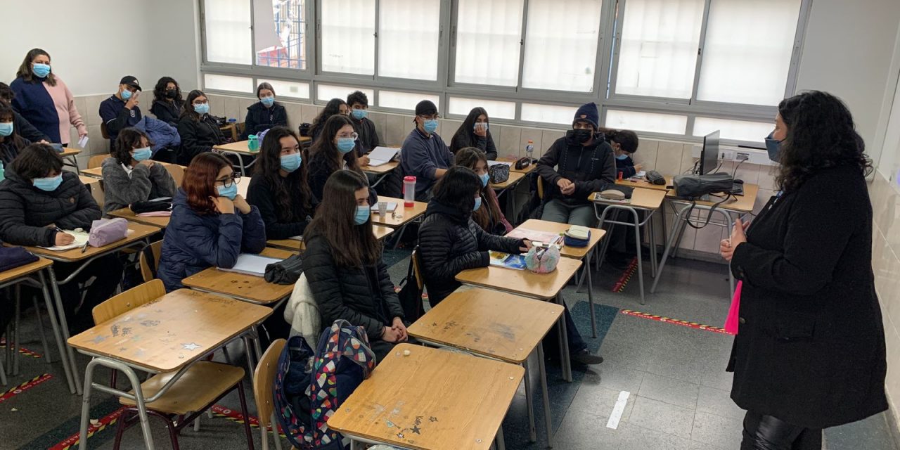 <strong>Seremi de Salud fiscaliza uso de mascarillas en establecimientos educacionales</strong>