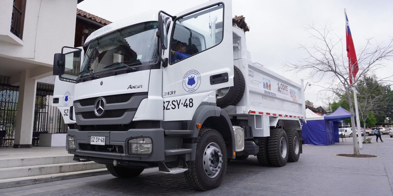Machalí adquiere camión tolva para responder de mejor forma a los requerimientos de la comunidad